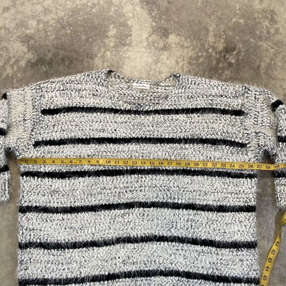 Calvin Klein Sweater Womens 2X White Black Striped Fuzzy Cozycore Loungewear - Picture 2 of 6